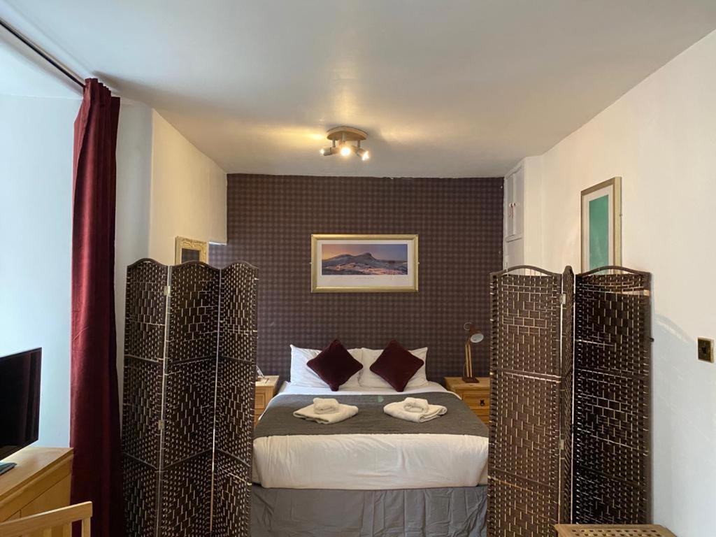 Royal Mile Suites By The Castle Εδιμβούργο Εξωτερικό φωτογραφία