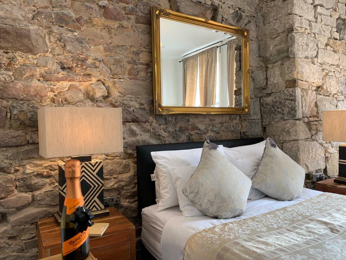 Royal Mile Suites By The Castle Εδιμβούργο Εξωτερικό φωτογραφία